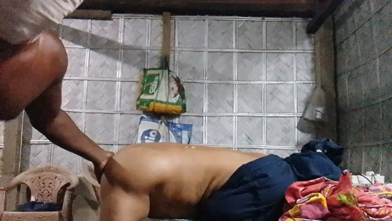 Masuuma Aktaaar: पत्नी असम गुवाहाटी और हुस्बेंड हॉट सेक्स वीडियो