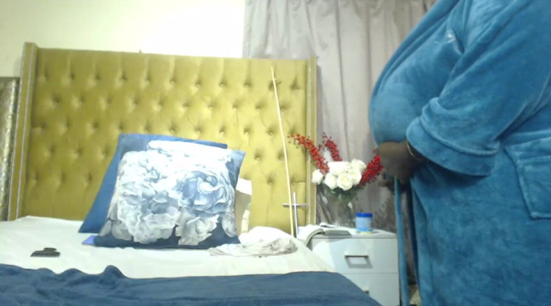 Legendary Booty Overdose: SSBBW dráždění a popření tlustého zadku