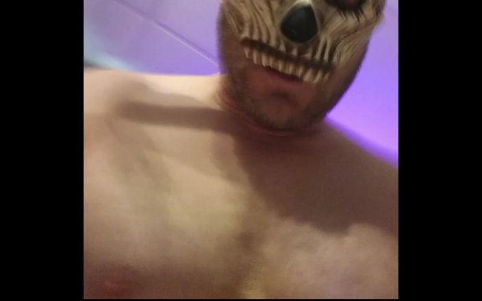 Bald Daddy: Balddaddy Sexy Man pompuje światło ciała, jęcząc i rozmawiając brudny Balddaddy2