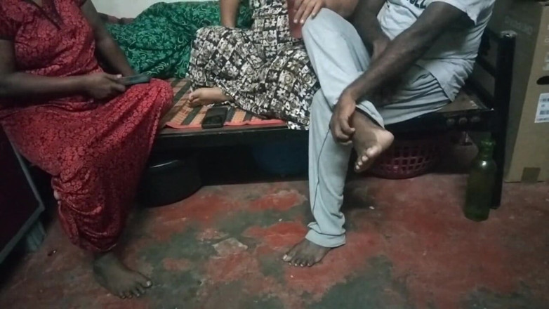 Tamil lesbian: Grupa brudna rozmowa o wideo i seksie