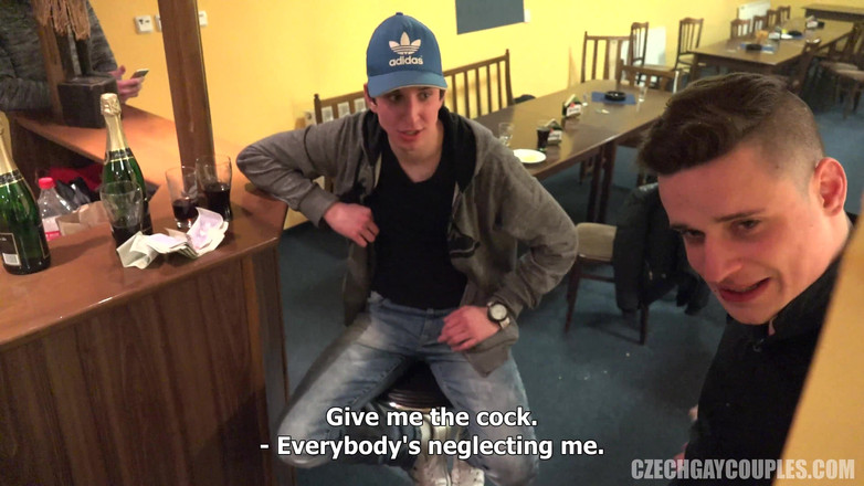 Czech Gay Couples: Czech Gay Couples 10 Filthy Pub Bang - Straight Boys and a...