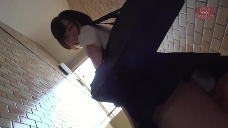 Lust lab: Online Match - Youthful Hookup with Sex-loving Girl - Cut2