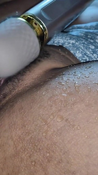 Sicak Anal - Okul Kizin Su Squirtasyonu