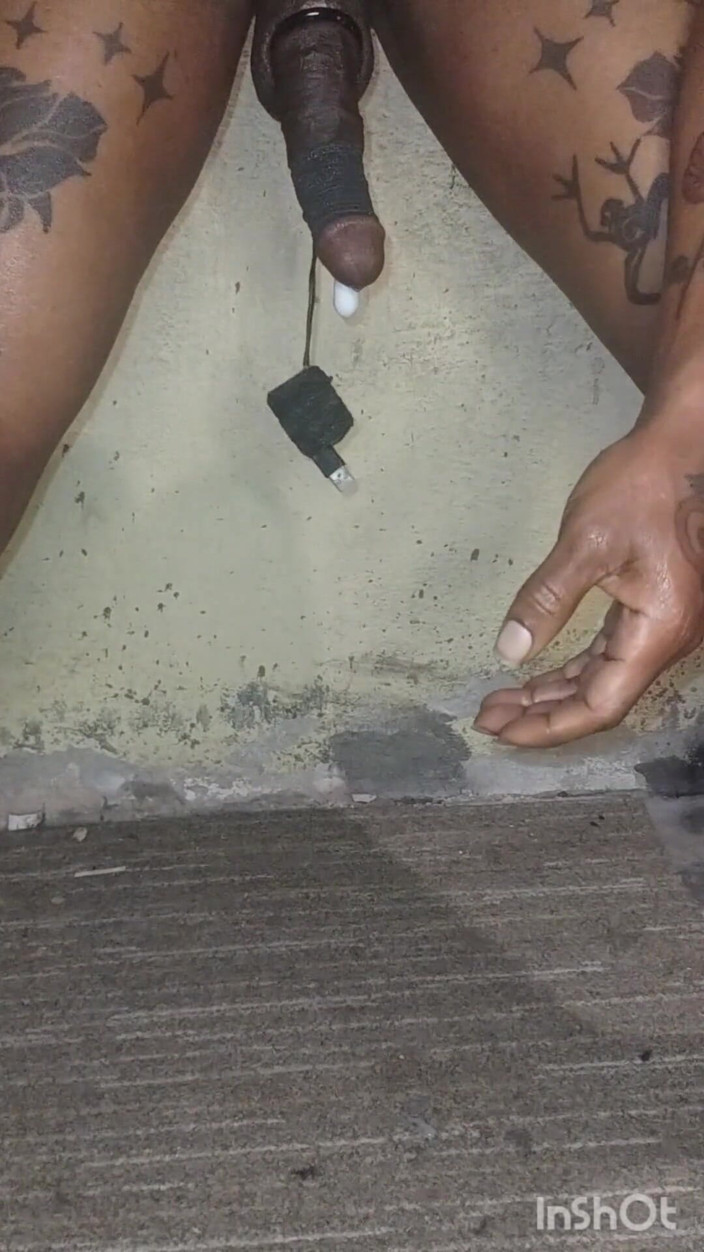 Batbunz: Bust Nut Loudly + Rubbing Nipples with Vibrator Bullet (part 2)