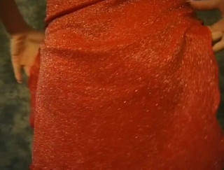 Flash Model Amateurs: Super sexy blonde girl rubs her damp cunt