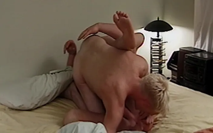 Just X Gays amateur porn: Two Hot Daddies Fuck Each Other Hard Sweaty Bodies Loud...