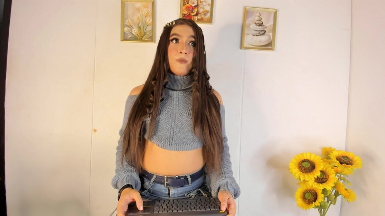Aline Costa: 美しいトランスがセックスしたいと言っている