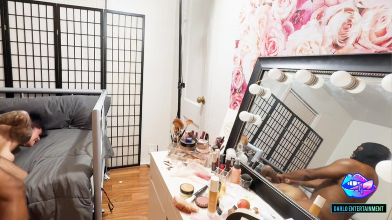 Darlo ent: Pemotretan Menjadi Kotor