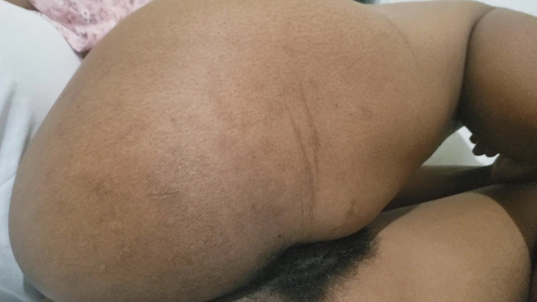 Lovemina: Sexy MILF Kont Met Rondingen - Volwassen Vertrouwen, Aantrekkingskracht Met Grote...