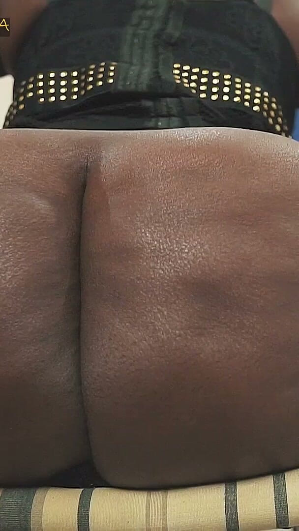 Thick sistass: Enormous African Giantess Ass Swallows, Crushes &amp; Grinds Tiny White Doll...