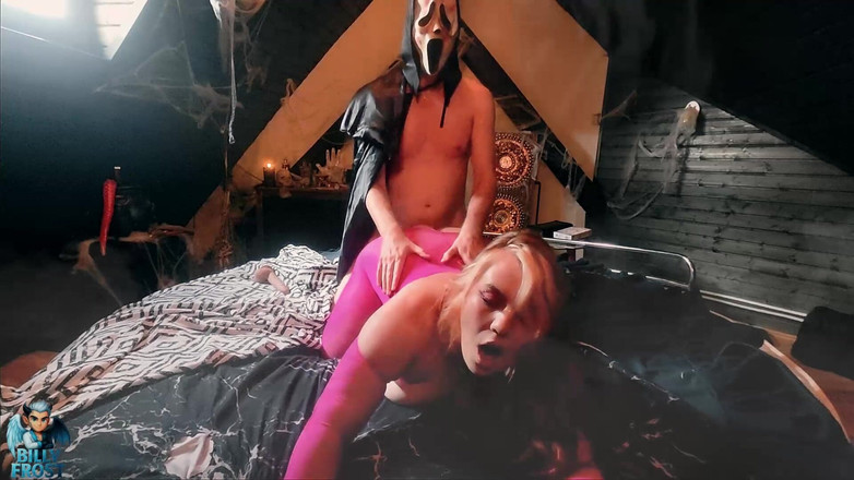 Billy Frost: Ghostface yayıncı kızı sikiyor - sürpriz dölleme
