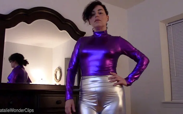 Natalie Wonder: Faulty fembot