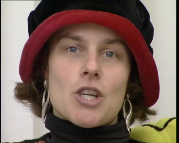 YOUR FIRST PORN: Attraktive Tina Wichst in Roten Socken - L'attraente Tina si masturba...