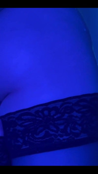 Jucie girl's ass