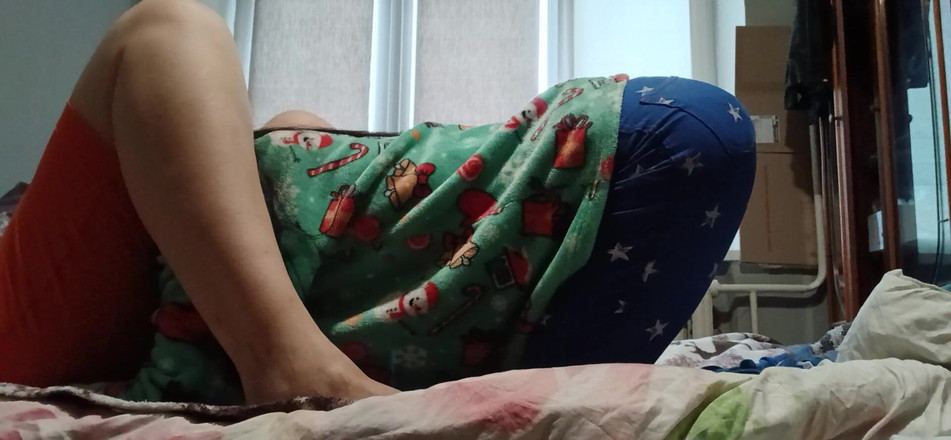 Lesbian-candys: Me encanta oler y lamer los coños de mujeres mayores