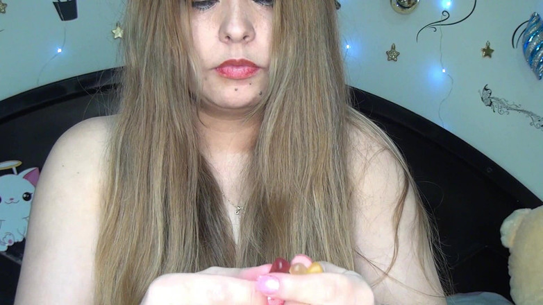 Angel eyes studio: SAYA MENELAN BEBERAPA CACING BERGETAH YANG SANGAT PANJANG!!