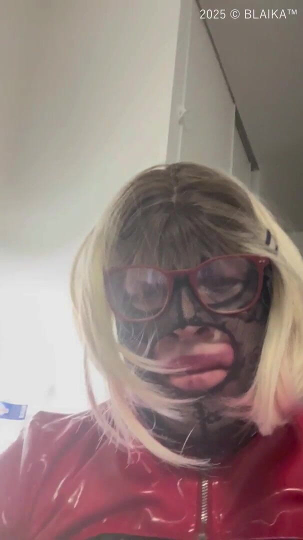 Blaika: Pompaların sırrı