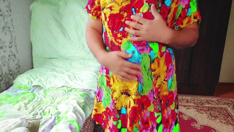 Kitty_Cross: Ich bin ein junge, sexy rosa arsch, kurzer Minirock, dicker...