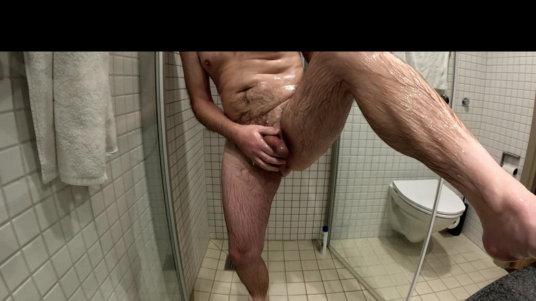 TheDane1122: 내 공을 면도