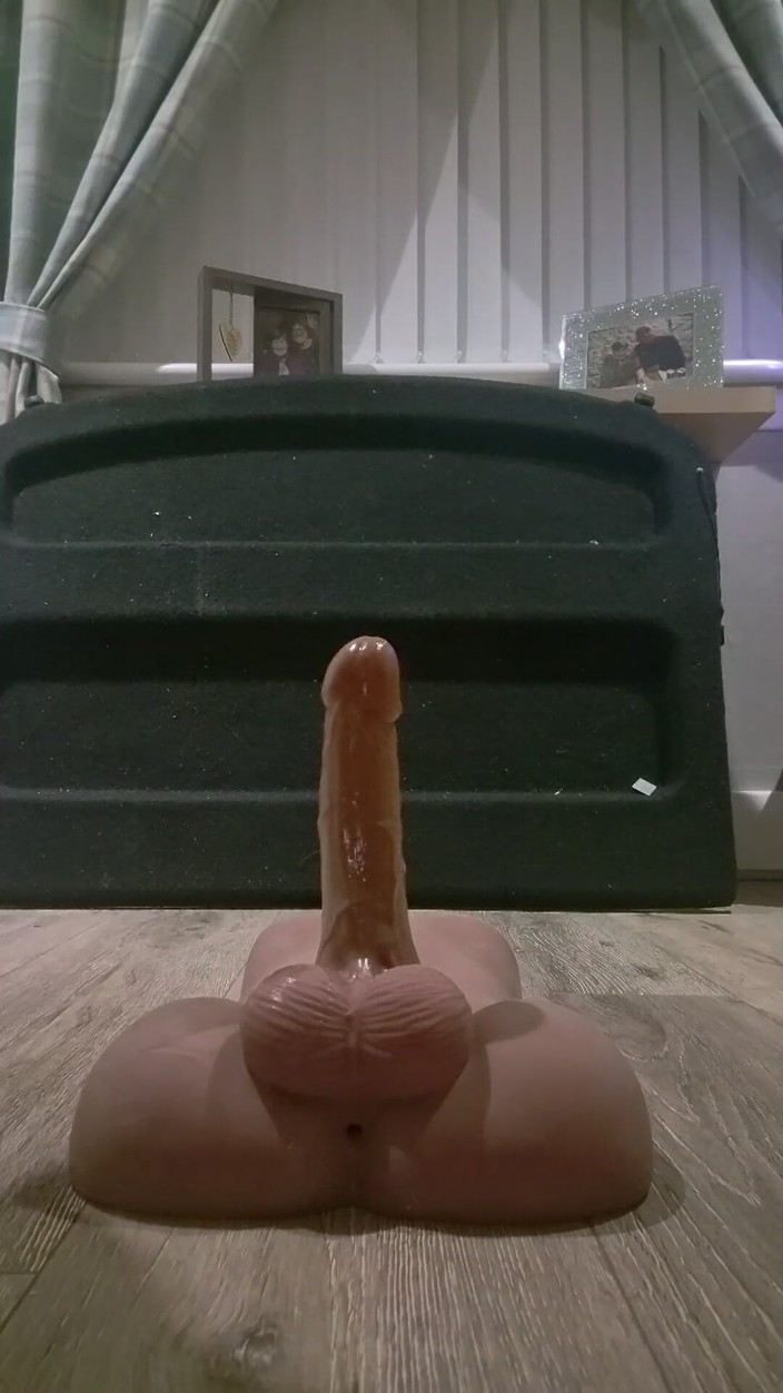 Joebeatty27: Joebeatty27 Rides Favourite Dildos