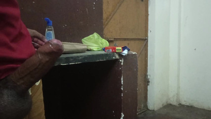 Brijesh 270: Karım beni evde yalnız bırakıyor ama komşum her zaman beni...