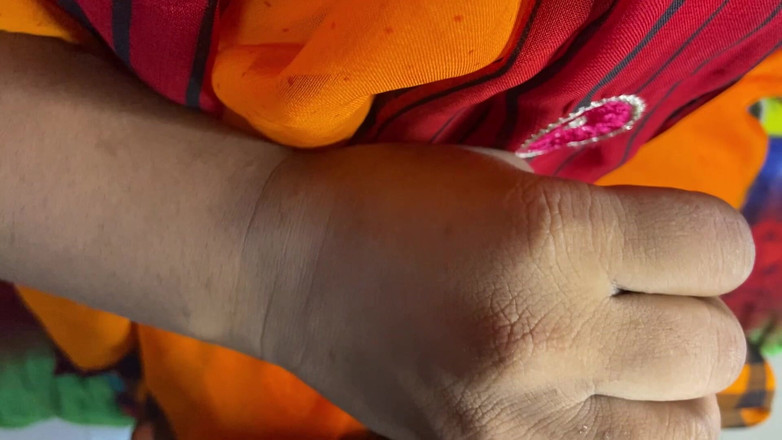 Angoori: Desi Bhabhi udostępniono! Indyjski gorący seks tabu!