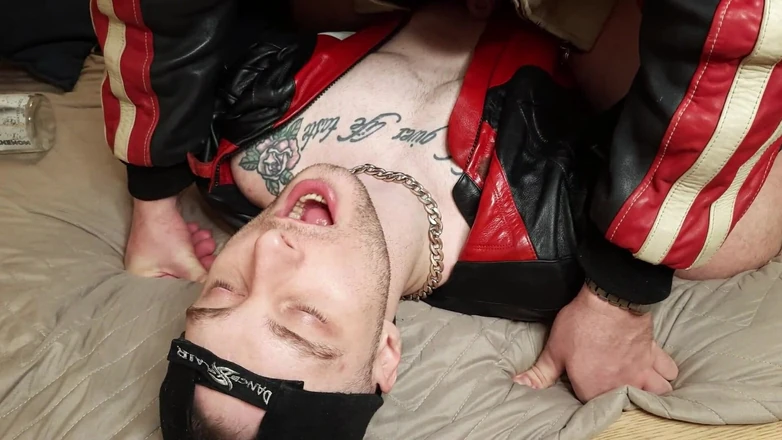 Xususiy porno videolar ogizda