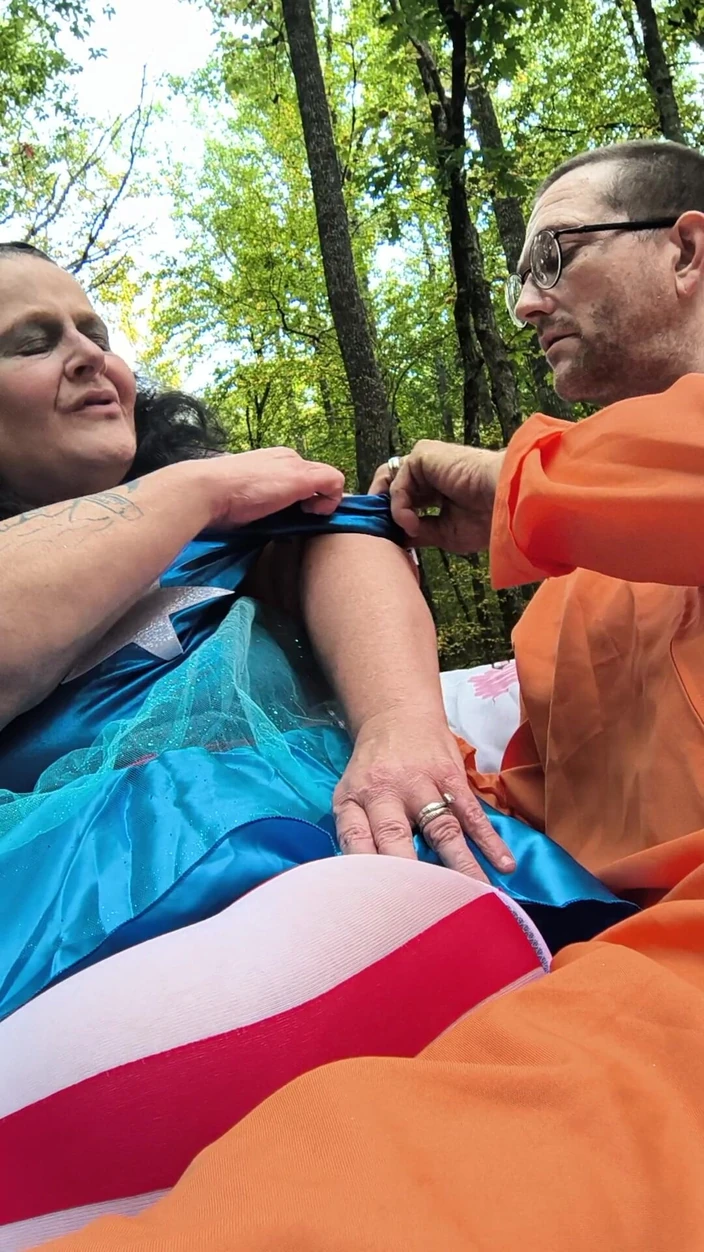 HerculesnVENUS: Неслухняна актриса на відкритому повітрі намагається потрапити в пизду