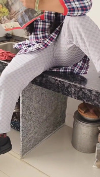 Indická studentka poprvé sex video