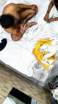 Sexy indická milfka chtěla velkého čůráka od svého manžela Oyo Virální Mms Video hindština