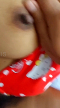Asli! Ngentot sama adik tiri kulit hitamku yang imut sambil pakai gaun seksi - video lengkap 4k uhd