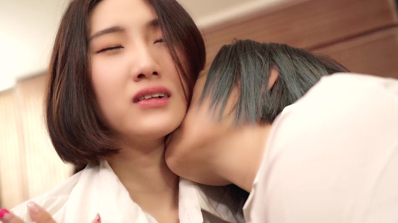 Asian Milfs n Teens: My college BF - Perv Milfs n Teens