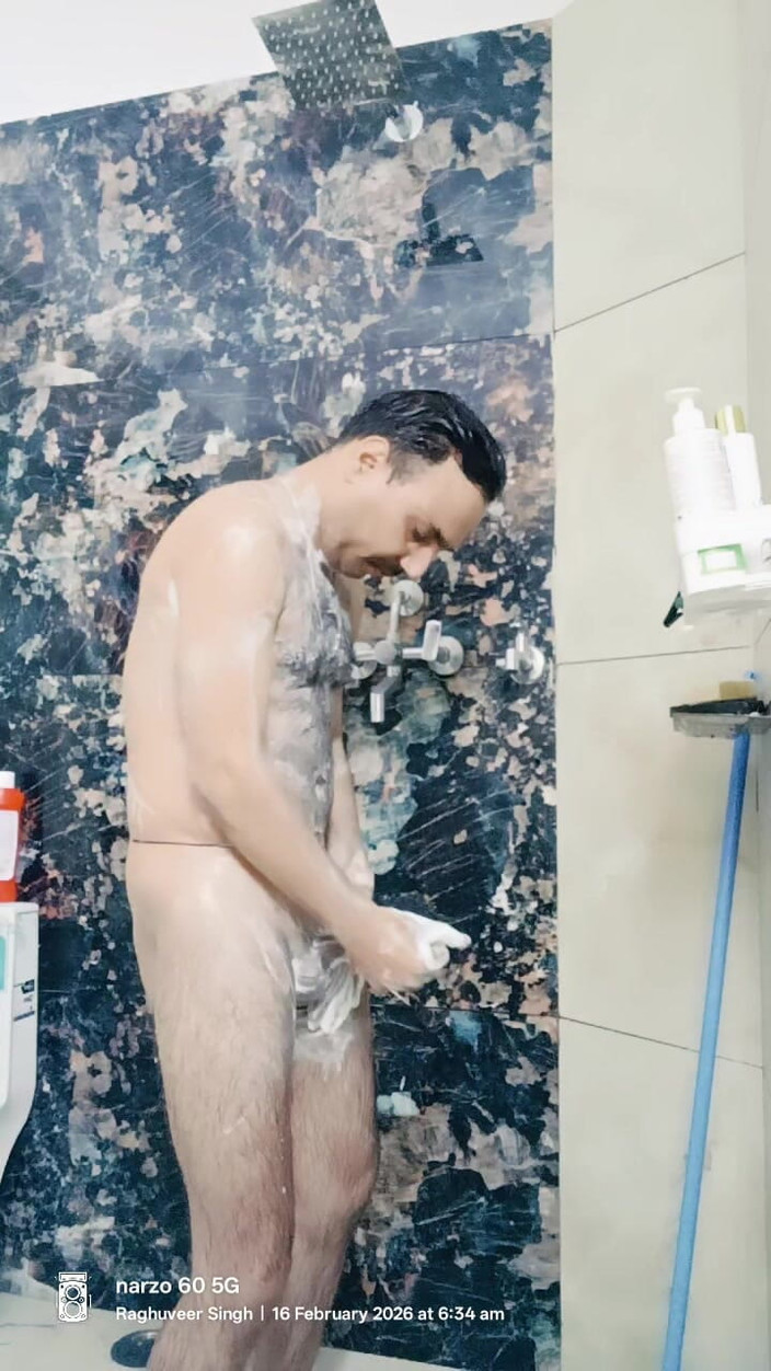 Rajasthani-old-lover: Vovô maduro de meia idade, velha velha, jovem etnia africana árabe...