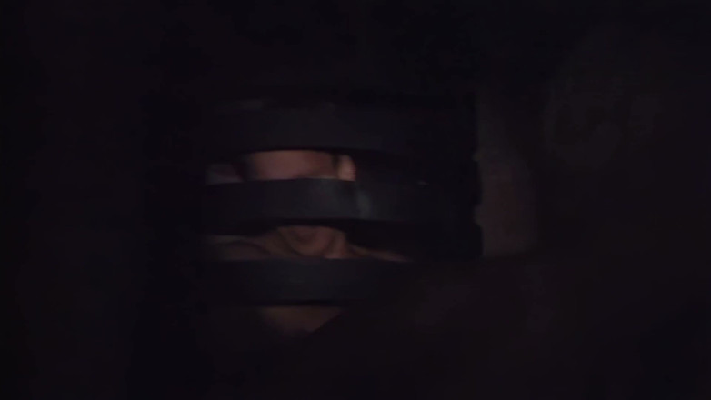 Inhonorof porn: He Is in a Cage but Gets a Blowjob and...