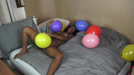 Solo Austria: Ebony Balloon Fetish