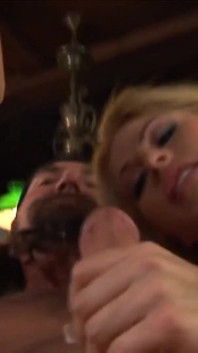 Hot babe fuck a dick
