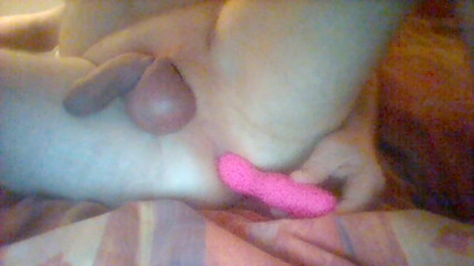 Pellefnatt: Masturbate off me with dildo in my ass