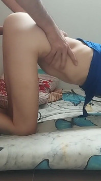 Horny Venezuelan Woman Sticks in Recoil Mode a Big Cock Without a Condom