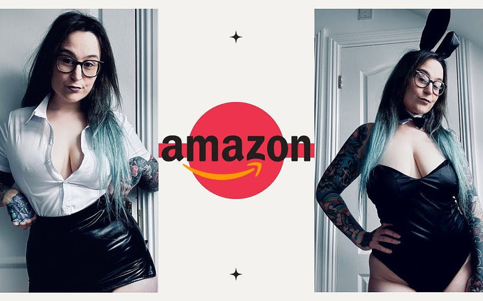 ElizabethsLingerie: アマゾンコスチューム試着