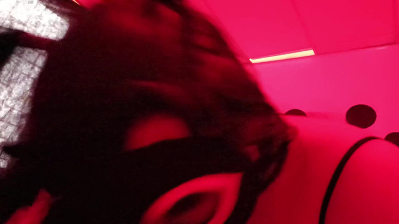 NEGRITA SEXY: 特別なハロウィンビデオ!!スピリットがセックスの儀式で女性とセックスする