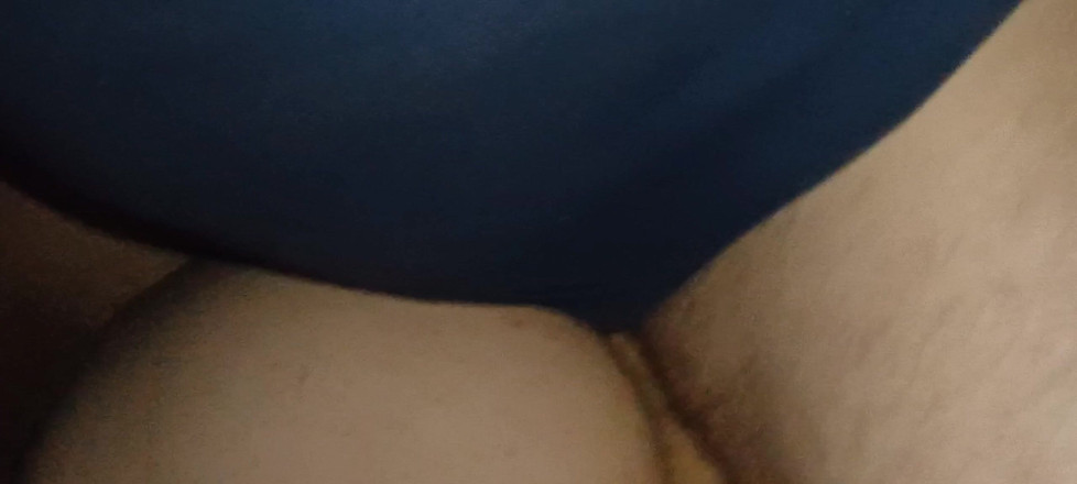 Ionut899: bố dượng cho tôi một cú thổi kèn và đụ tôi...