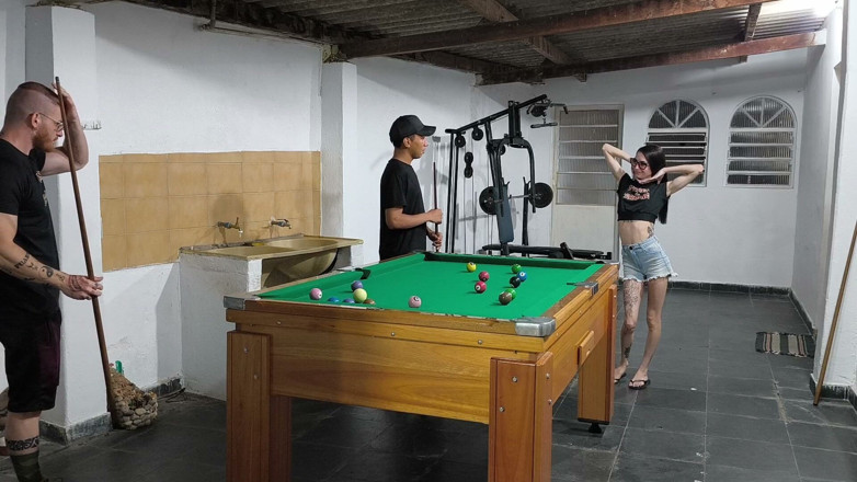 Carmona's films: I Play Bi in Pool