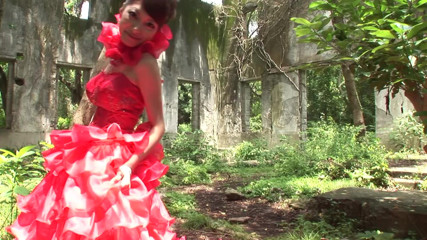 Pure Japanese adult video ( JAV): laal poshaak men jaapaani beb tin baalon vaale purushon ko...