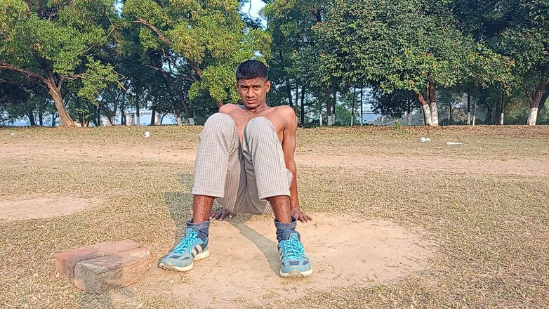 LinearOrnament35: Step Workout Hard