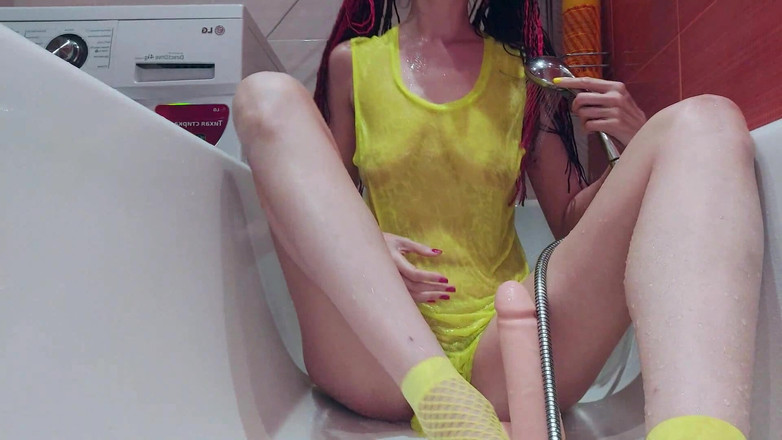 GinnaGg: Meando y nadando con mi nueva amiga Gosha) Arbusto suave,...