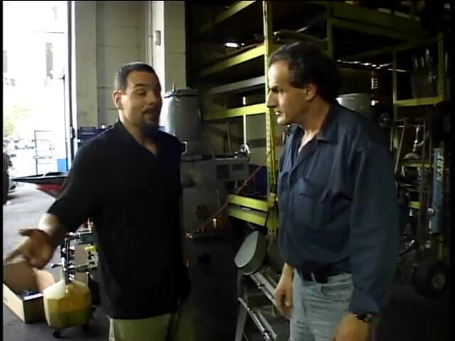 2 Guys 1 Girl: Two service technicians drill pretty brunette in the garage