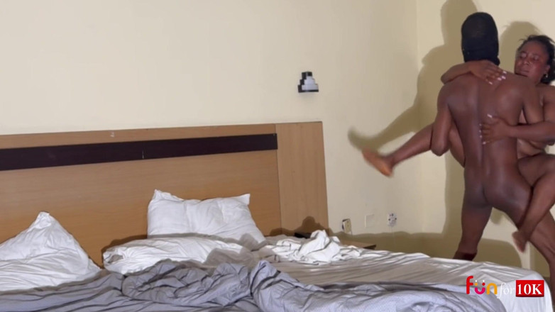 Funfor10k straight videos only: Sneaked Into Auntys Room at Midnight