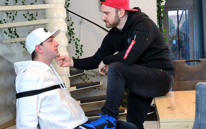 GayKinkCouple: Bound Powerless on Chair