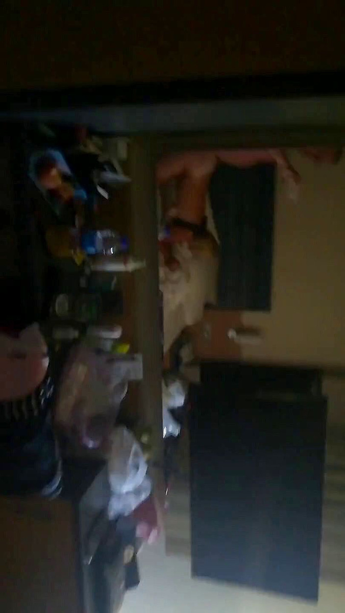 Igor 8820: Rubia amateur es encantada en este video casero