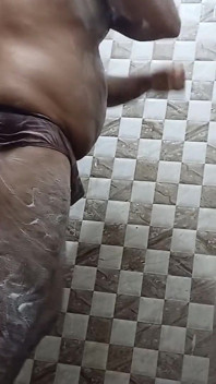 Hot Curvy Old Man Nude Bath